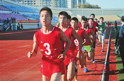 大庆中考体育考试明年全面改革 长跑列入必考项1