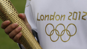 2012英国BBC:奥运火炬网上拍卖 荣誉换成钱1