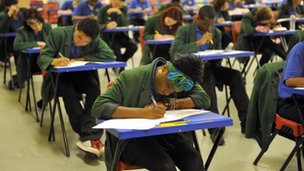 英媒:英国GCSE考试将面临重大变革1