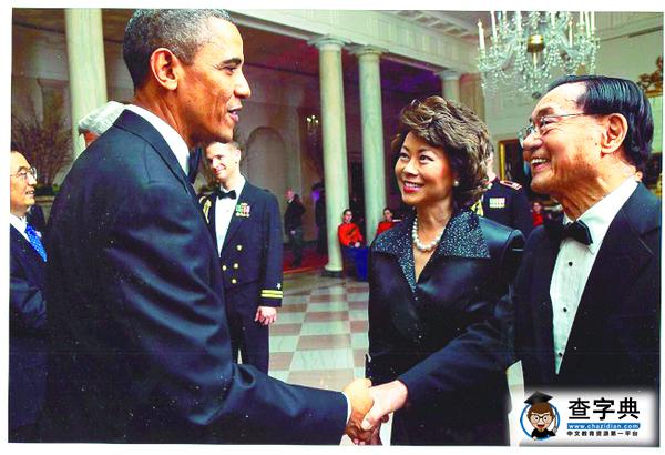 美国首位华人内阁成员，10岁赴美留学，哈佛毕业的学霸1